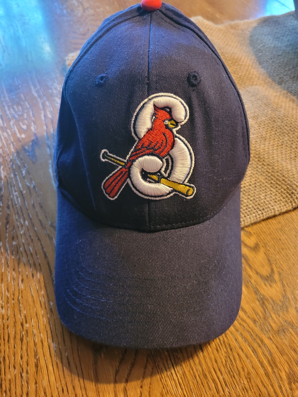 LNWOT St Louis Cardinals Navy Baseball Cap with Cardinal & Bat Patch